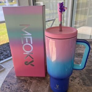 MEOKY Gradient Tumbler with Straw